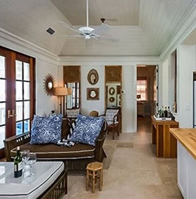 The Sandpiper Inn